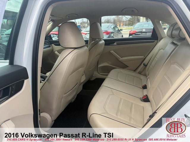 Used 2016 Volkswagen Passat 1.8T R-Line image 11
