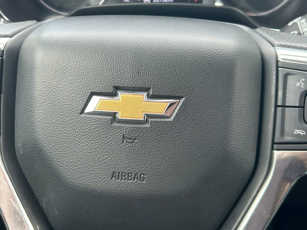 Used 2025 Chevrolet Blazer LT FWD image 35