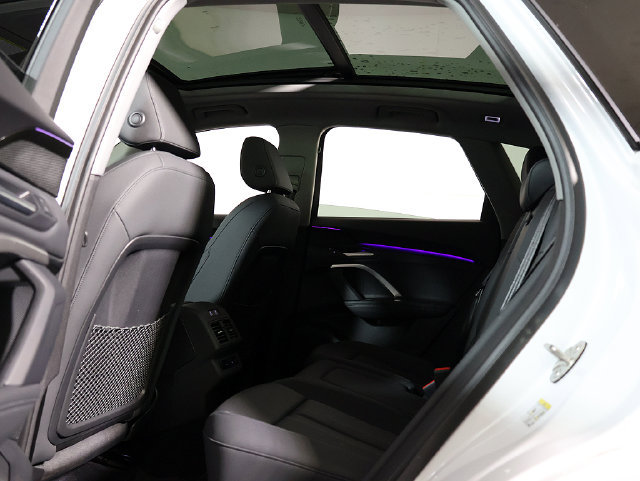 Used 2025 Audi Q5 Premium w/ Convenience Package AWD/4WD image 14