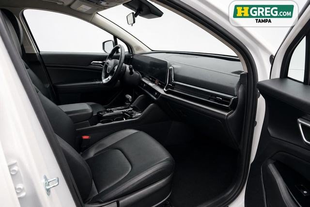 Used 2023 Kia Sportage EX AWD/4WD image 14
