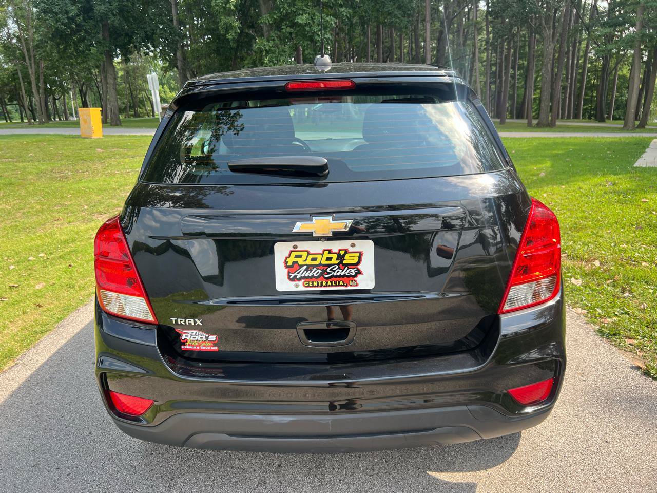 Used 2020 Chevrolet Trax LS FWD image 11