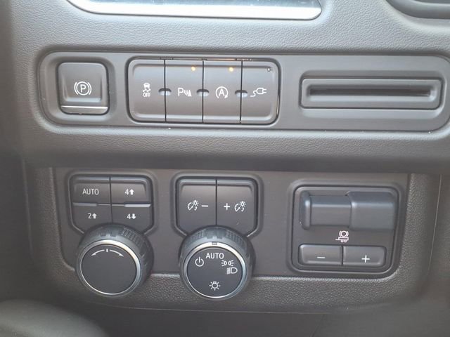 Used 2021 Chevrolet Suburban LS w/ Max Trailering Package image 19