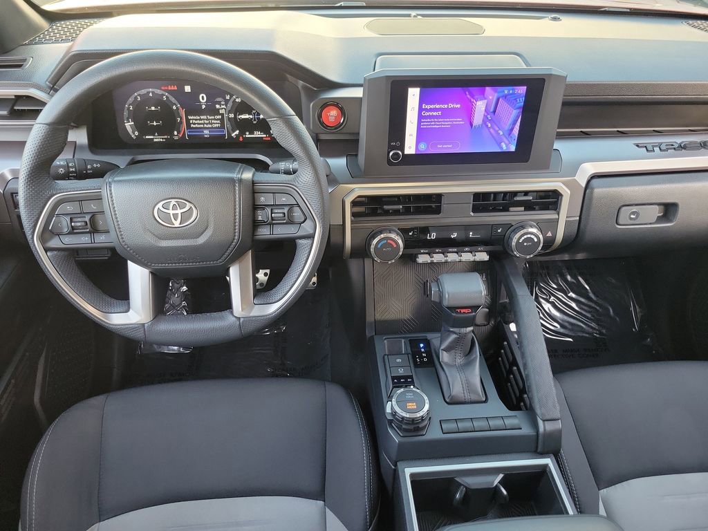Used 2025 Toyota Tacoma TRD Sport image 4