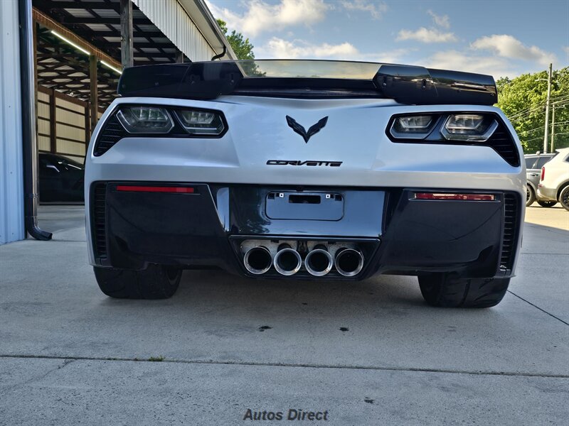 Used 2016 Chevrolet Corvette Z06 w/ Z07 Performance Package RWD image 18
