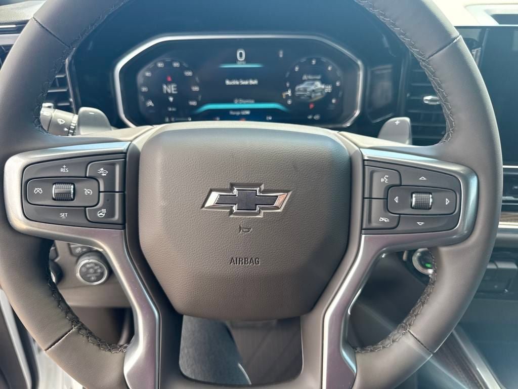 New 2026 Chevrolet Silverado 1500 RST w/ Redline Edition AWD/4WD image 11
