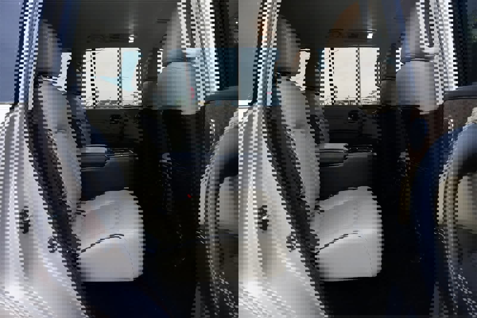 Used 2022 INFINITI QX80 Premium Select w/ Cargo Package image 21