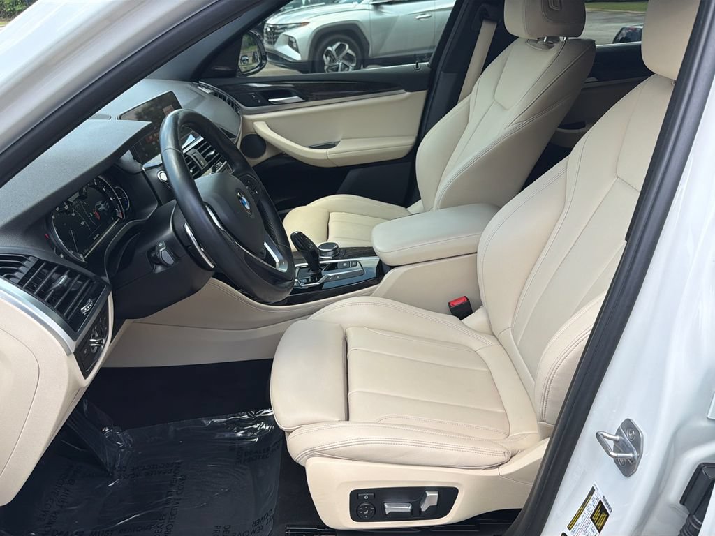 Used 2019 BMW X4 xDrive30i w/ Premium Package AWD/4WD image 9