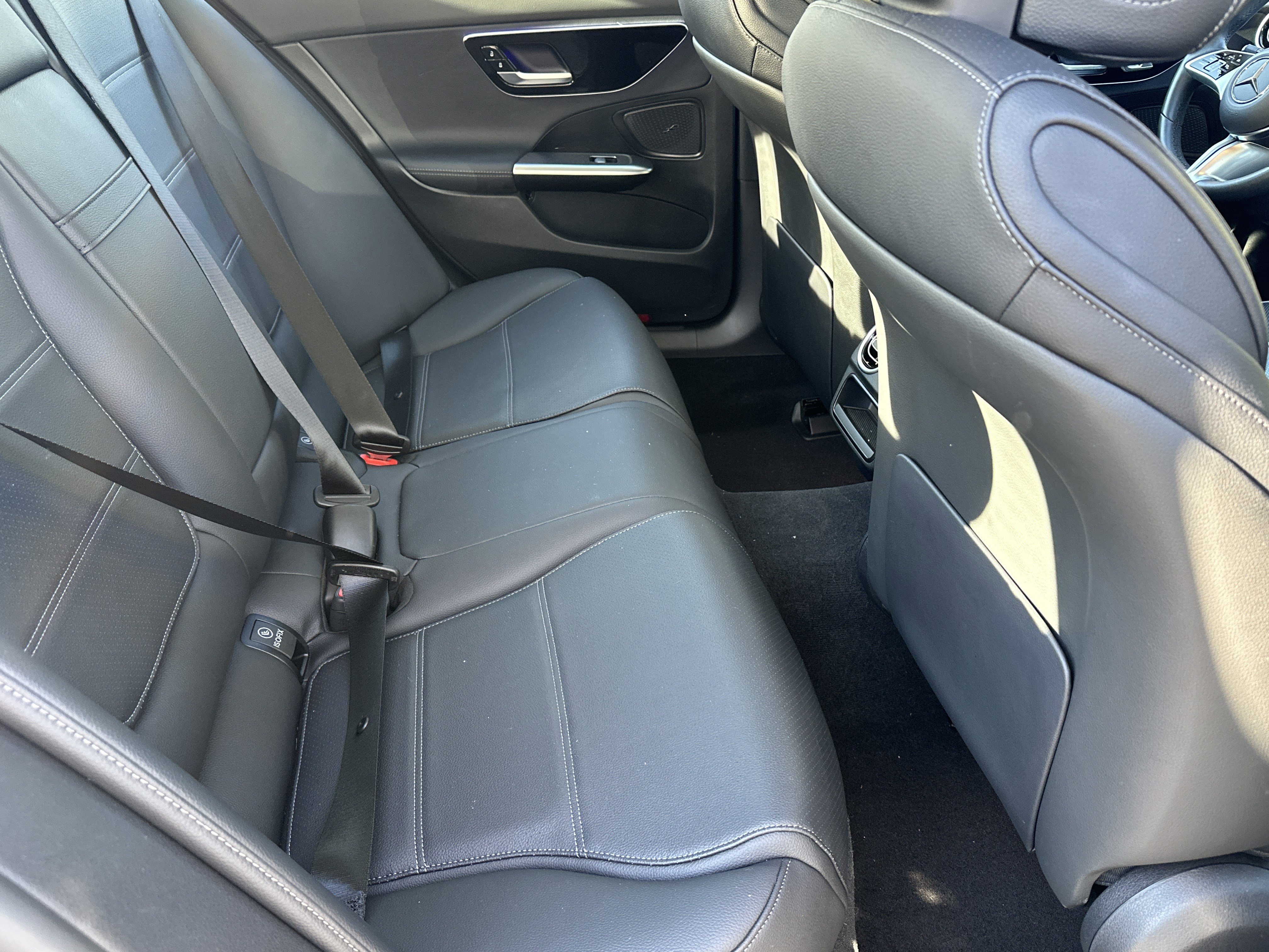 Used 2022 Mercedes-Benz C 300 Sedan image 15