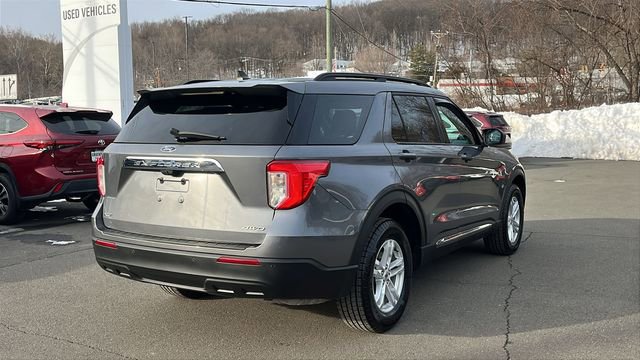 Used 2022 Ford Explorer XLT image 6