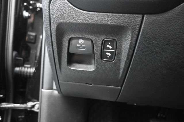 New 2027 RAM 1500 4x4 Crew Cab image 15