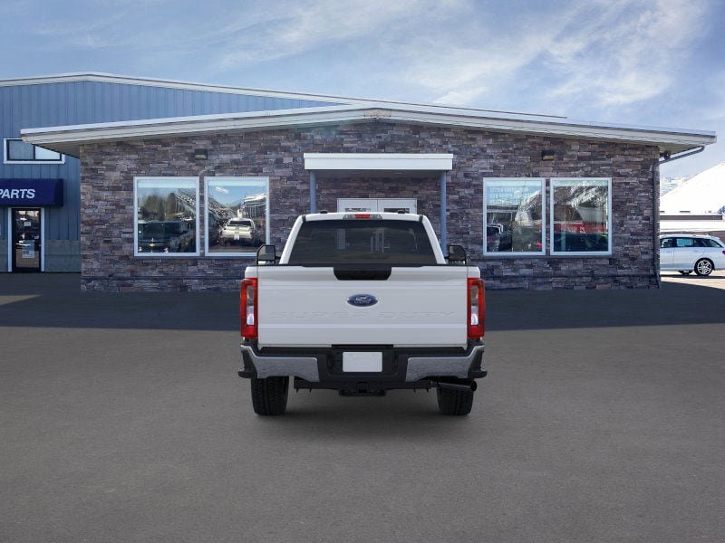 New 2025 Ford F350 XLT image 5