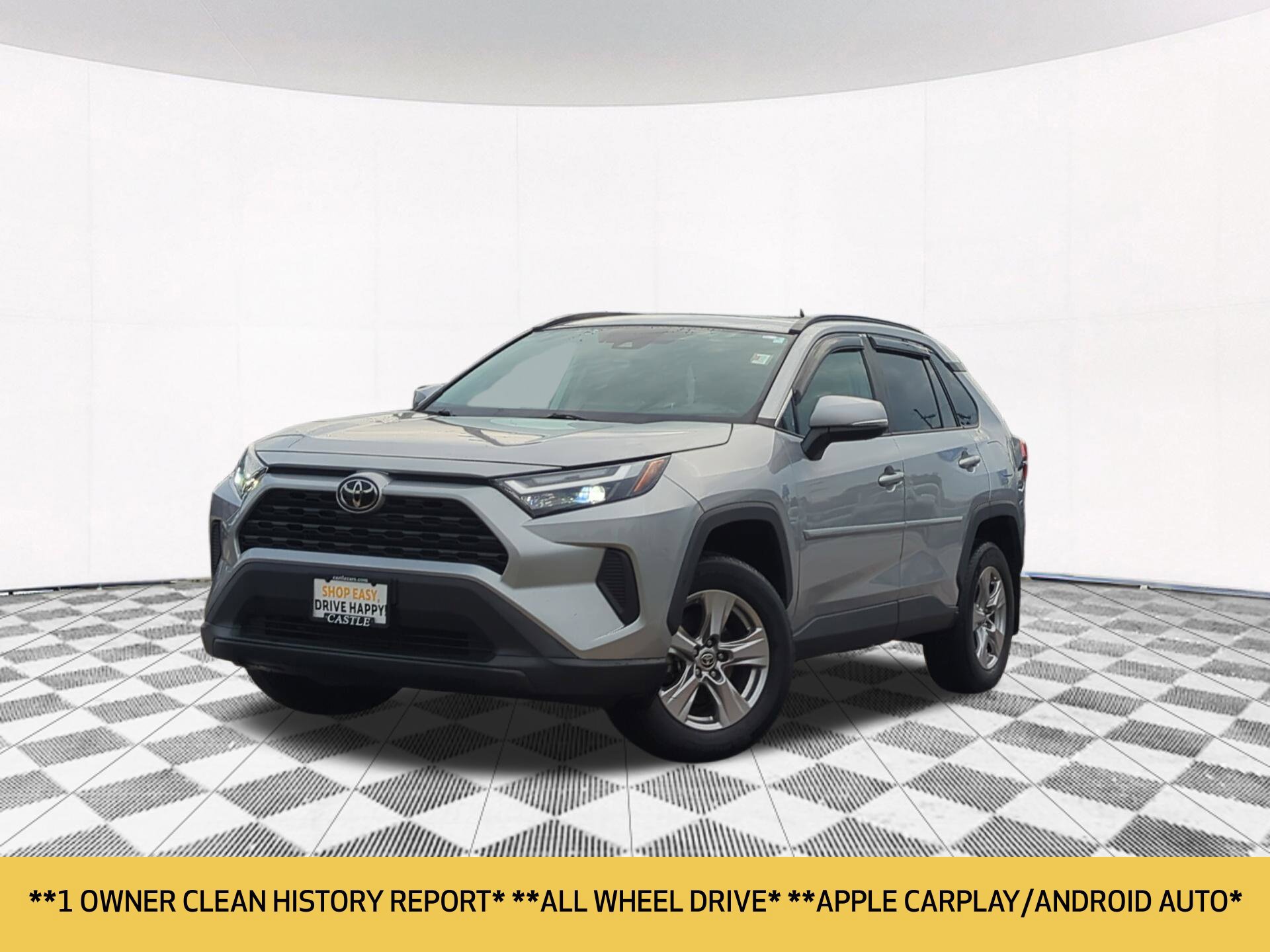 Used 2022 Toyota RAV4 XLE w/ Convenience Package AWD/4WD image 2