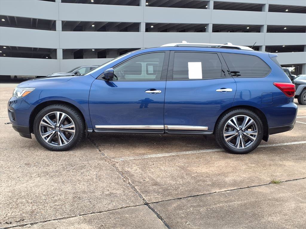 Used 2018 Nissan Pathfinder Platinum image 23