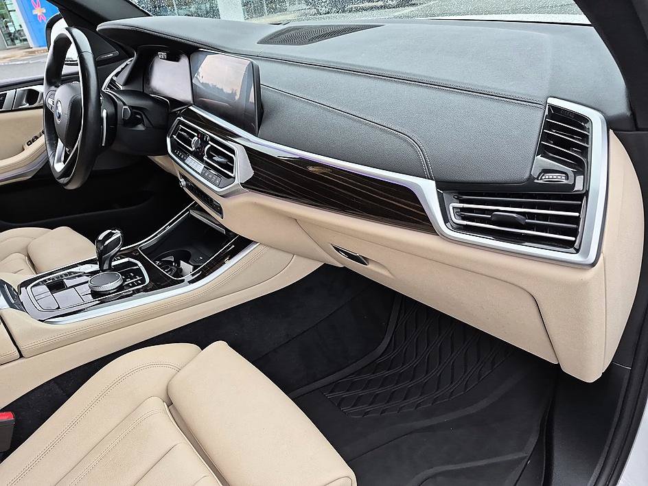 Used 2021 BMW X5 xDrive40i w/ Premium Package 2 AWD/4WD image 36