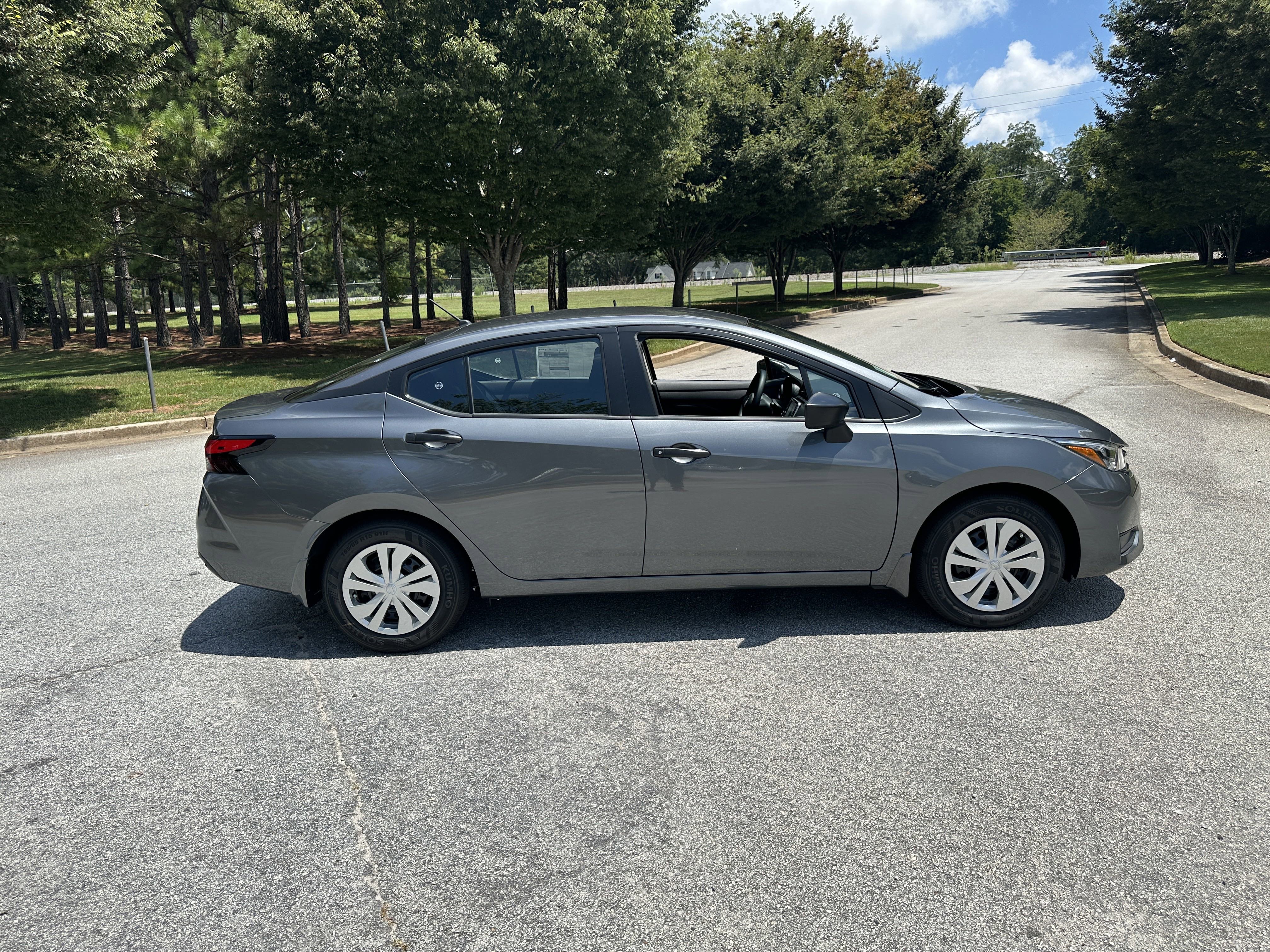 New 2025 Nissan Versa S w/ Trunk Package image 4