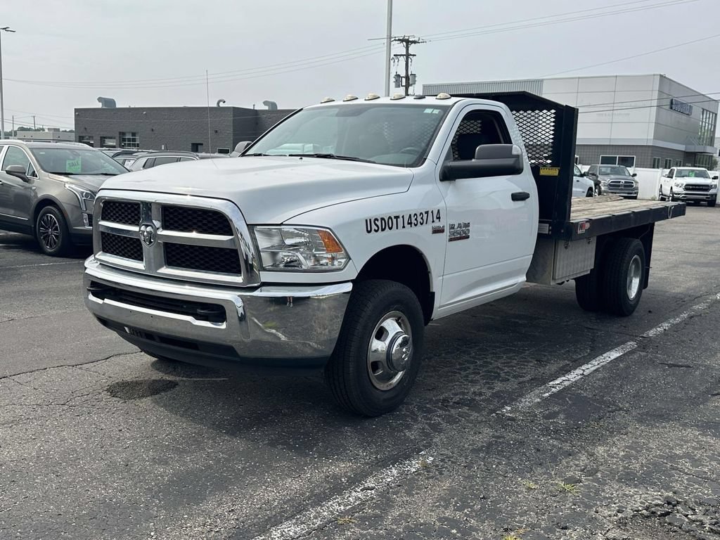 Used 2017 RAM 3500 Tradesman w/ Power & Remote Entry Group RWD image 7