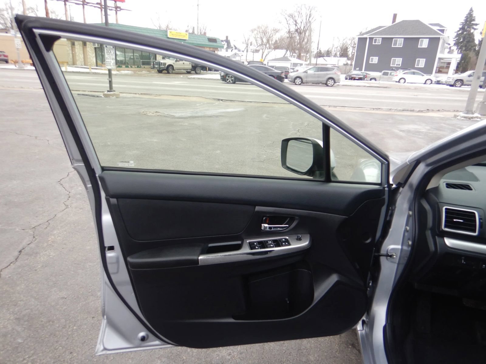 Used 2016 Subaru Impreza 2.0i Premium AWD/4WD image 10