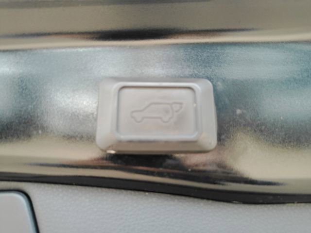 Used 2023 Toyota RAV4 XLE Premium FWD image 26