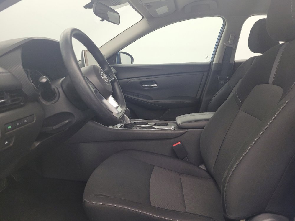 Used 2025 Nissan Sentra SV FWD image 17
