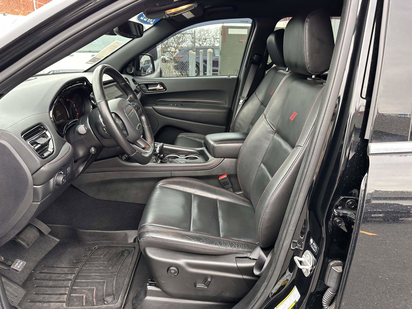 Used 2022 Dodge Durango R/T w/ Blacktop Package AWD/4WD image 13