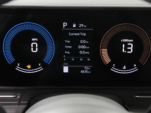 Certified 2025 Hyundai Kona SEL image 8