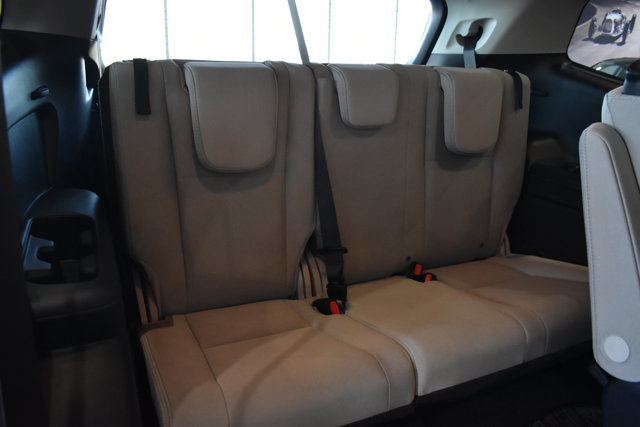 Used 2024 Subaru Ascent Premium w/ Convenience Package image 30