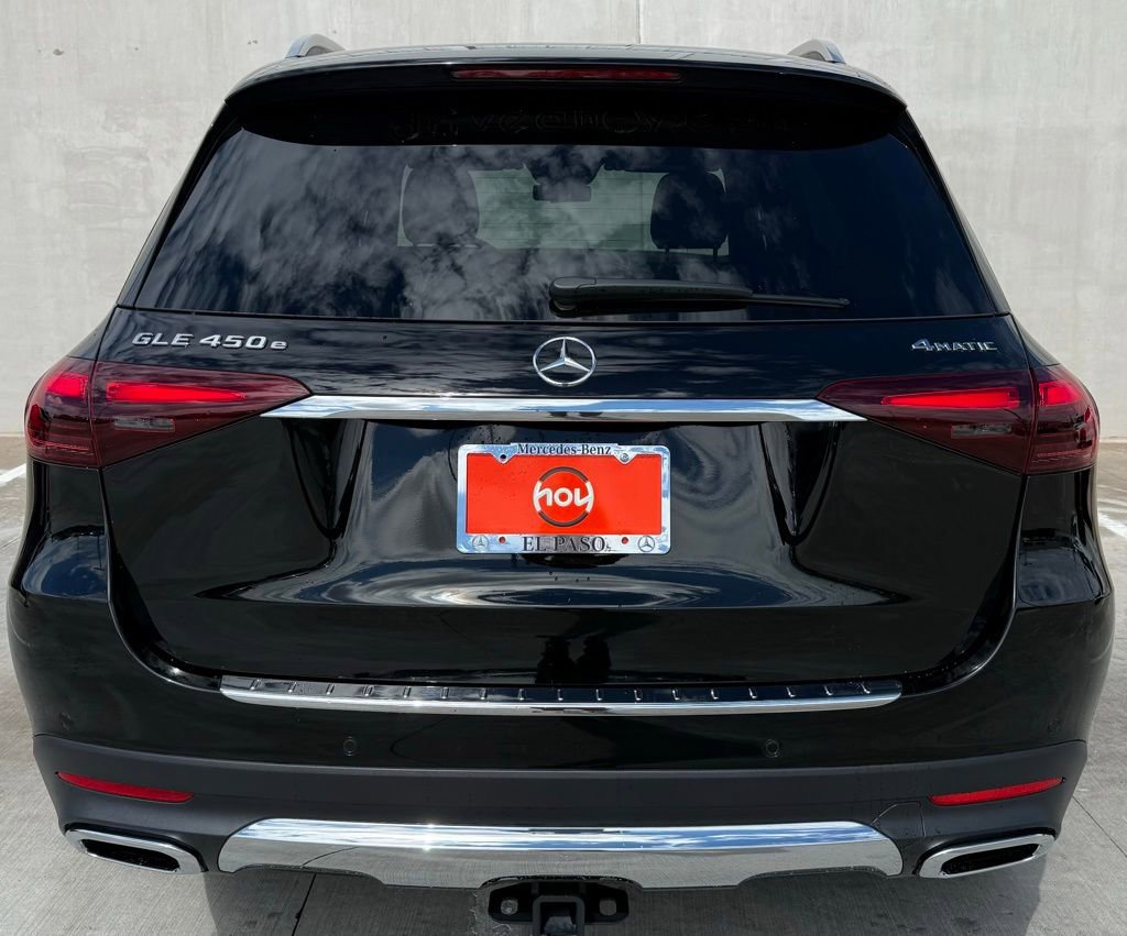 Used 2025 Mercedes-Benz GLE 450e 4MATIC image 4