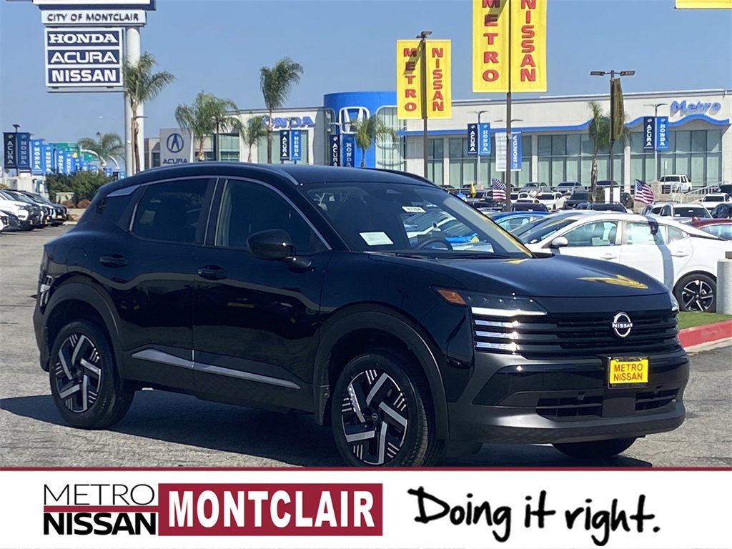 New 2026 Nissan Kicks SV