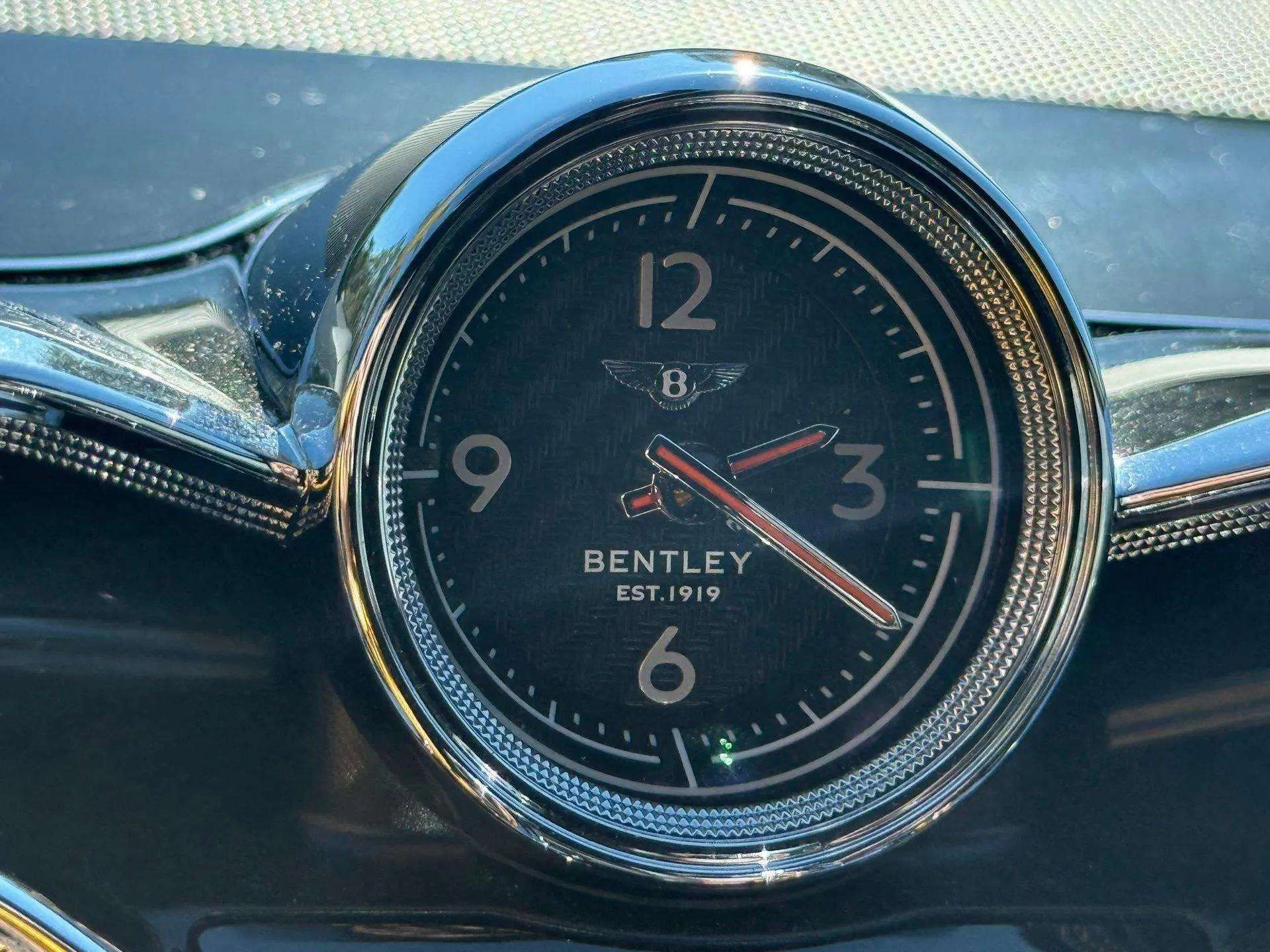 Used 2021 Bentley Bentayga Speed image 30