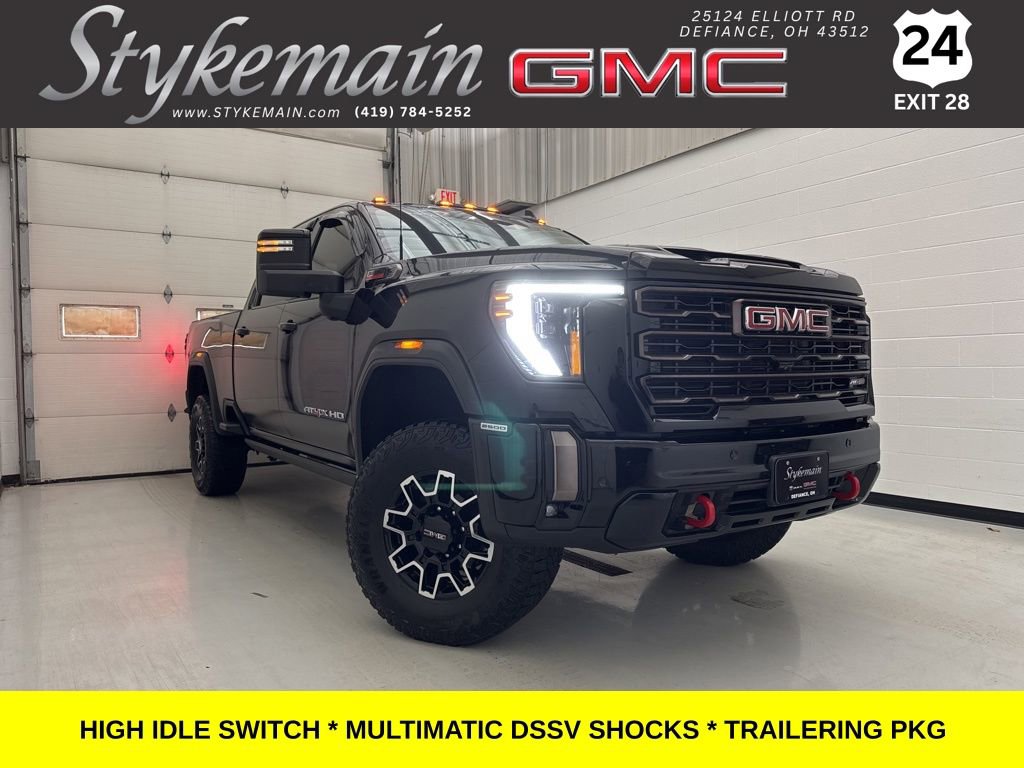 Used 2024 GMC Sierra 2500 AT4X image 1