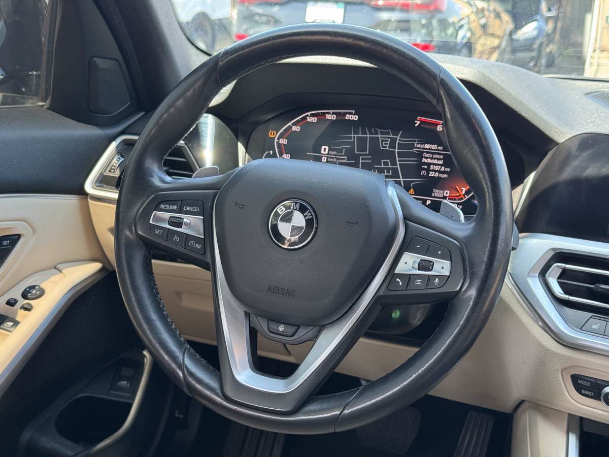 Used 2020 BMW 330i Sedan w/ Premium Package RWD image 22