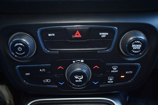 Used 2019 Jeep Compass Latitude w/ Popular Equipment Group image 27