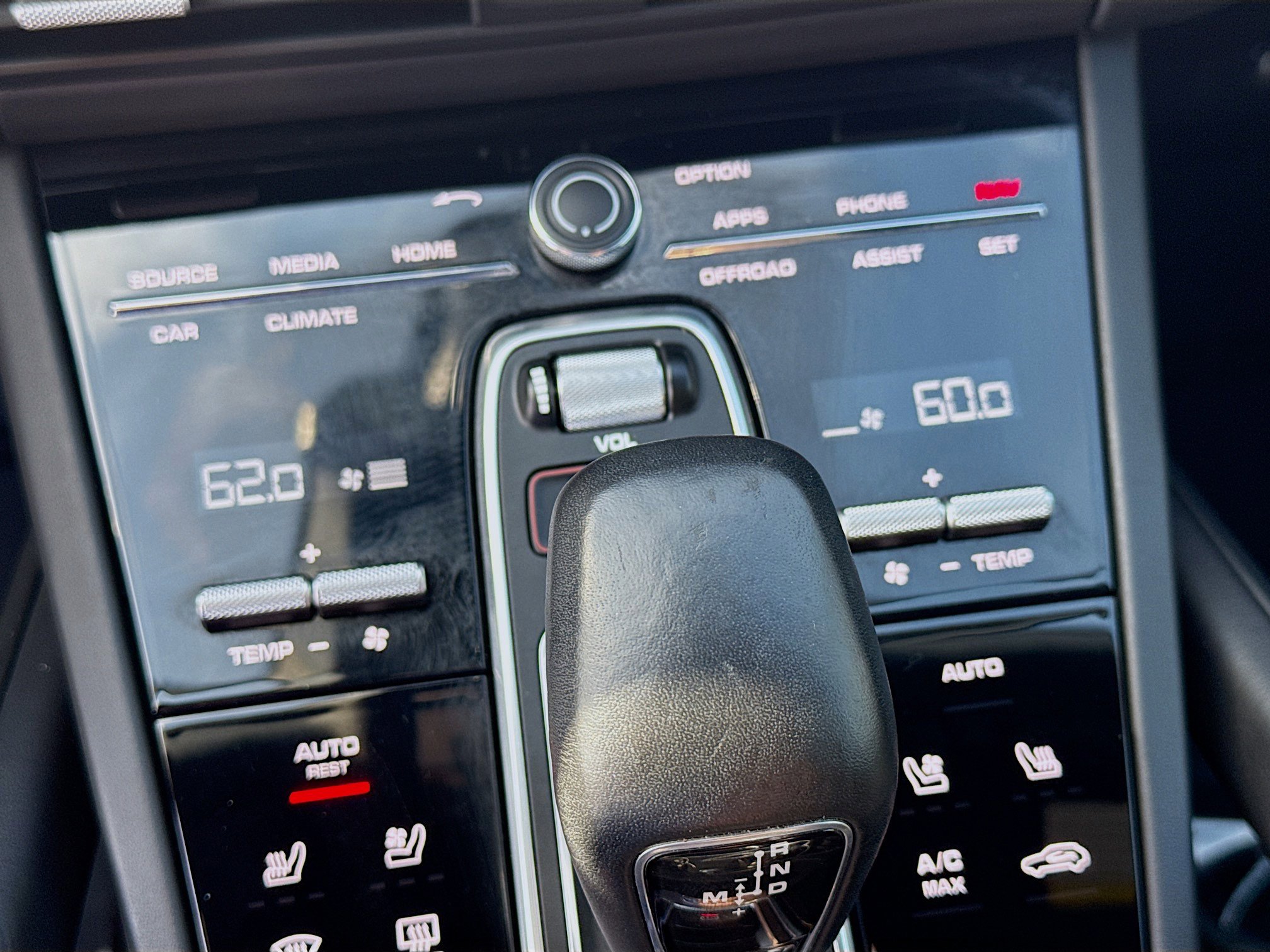 Used 2021 Porsche Cayenne S image 15