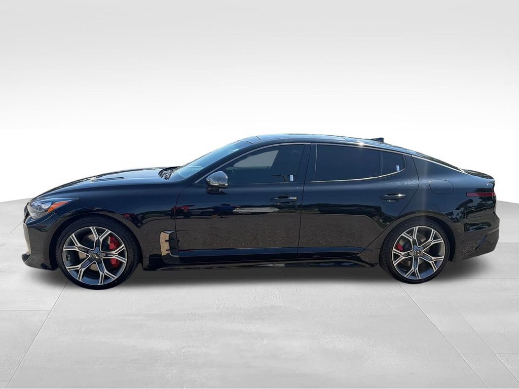 Used 2019 Kia Stinger GT1 RWD image 2