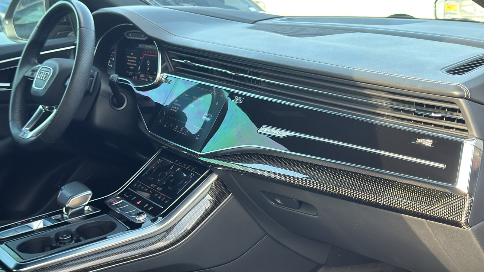 Used 2020 Audi SQ8 Prestige w/ Prestige Package image 29