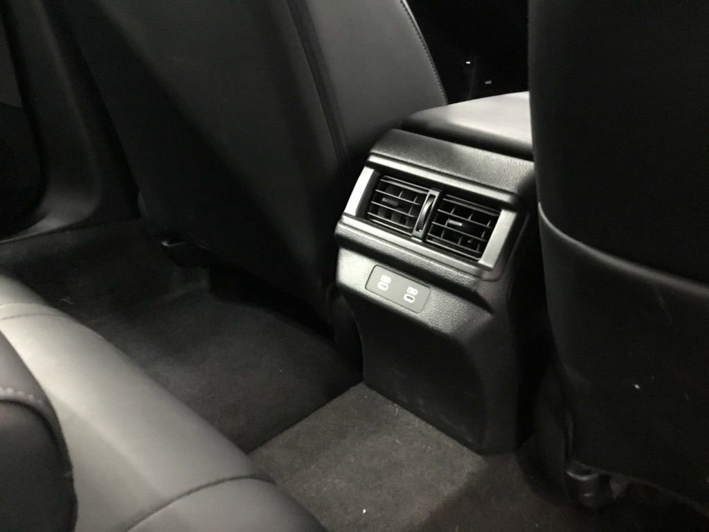 Used 2023 Honda Accord Touring image 17