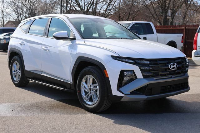 New 2026 Hyundai Tucson SE FWD image 1