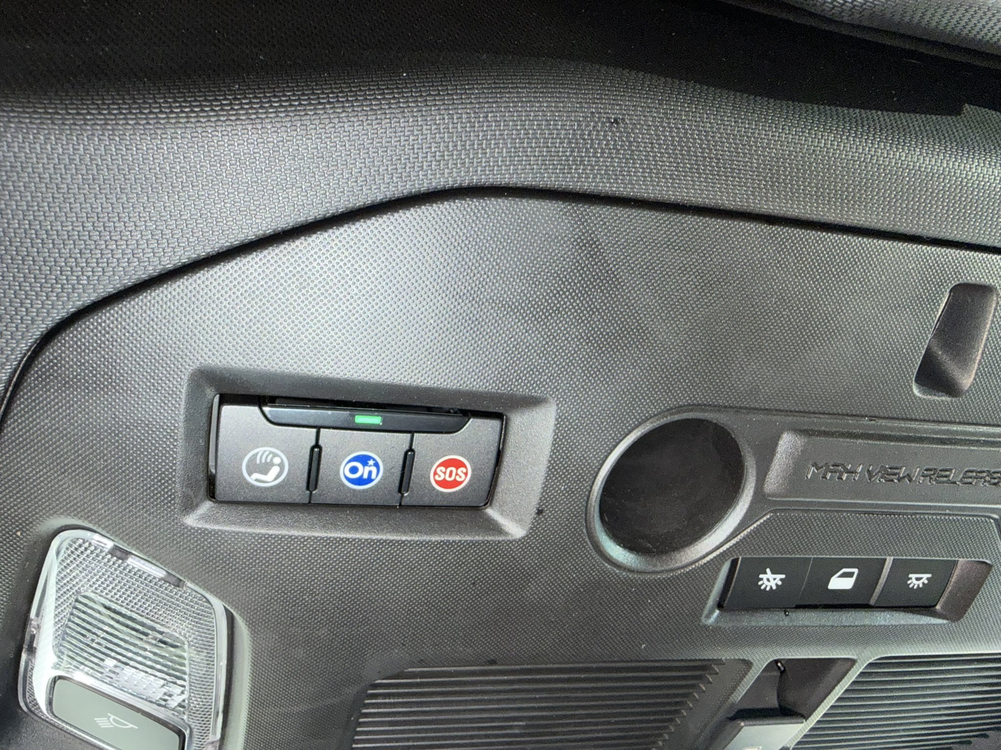 Used 2025 GMC Hummer EV 2X w/ LPO, Dark Essentials Package AWD/4WD image 27