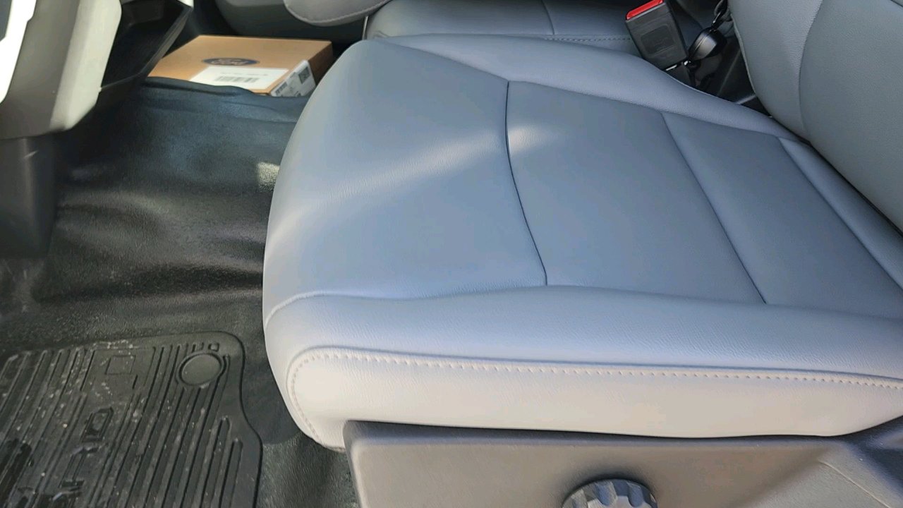 New 2024 Ford F550 4x4 Regular Cab Super Duty image 37