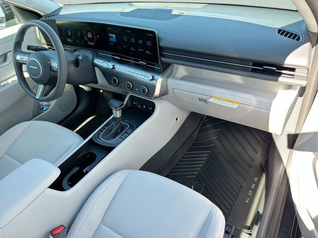 New 2026 Hyundai Kona SE FWD image 19