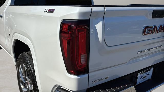 Used 2024 GMC Sierra 1500 SLT image 35