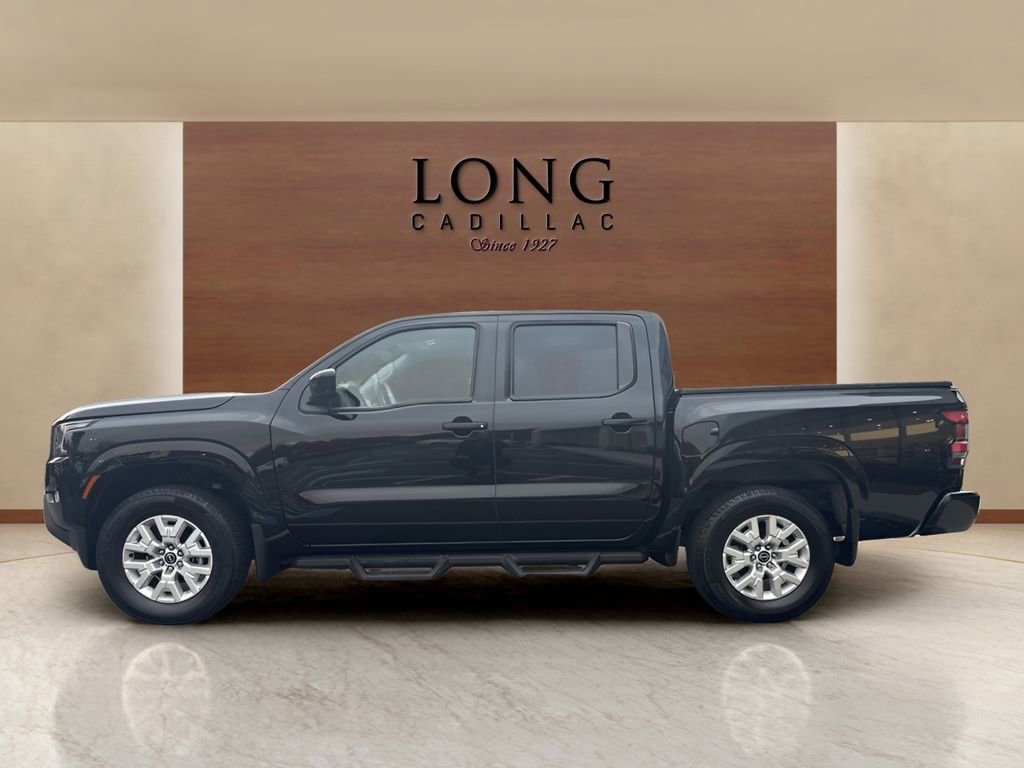 Used 2023 Nissan Frontier SV w/ SV Convenience Package image 2