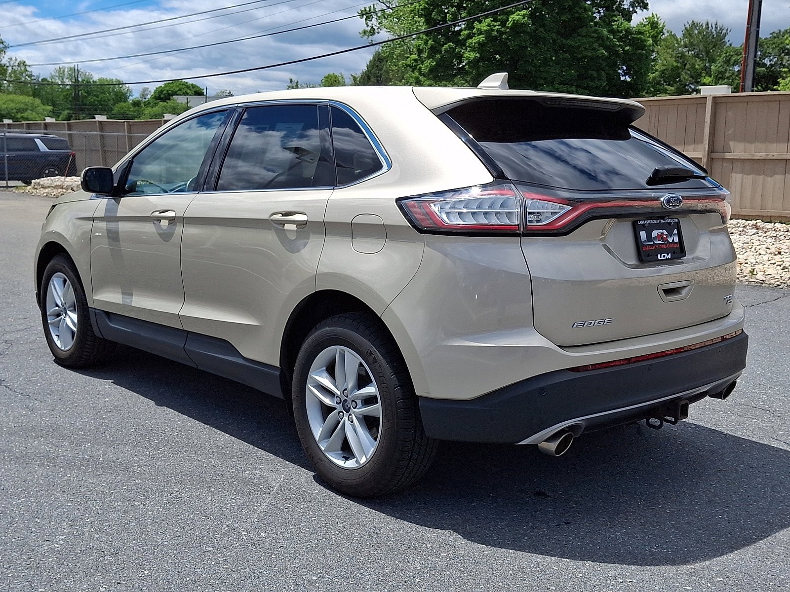 Used 2017 Ford Edge SEL w/ Class II Trailer Tow Package AWD/4WD image 7