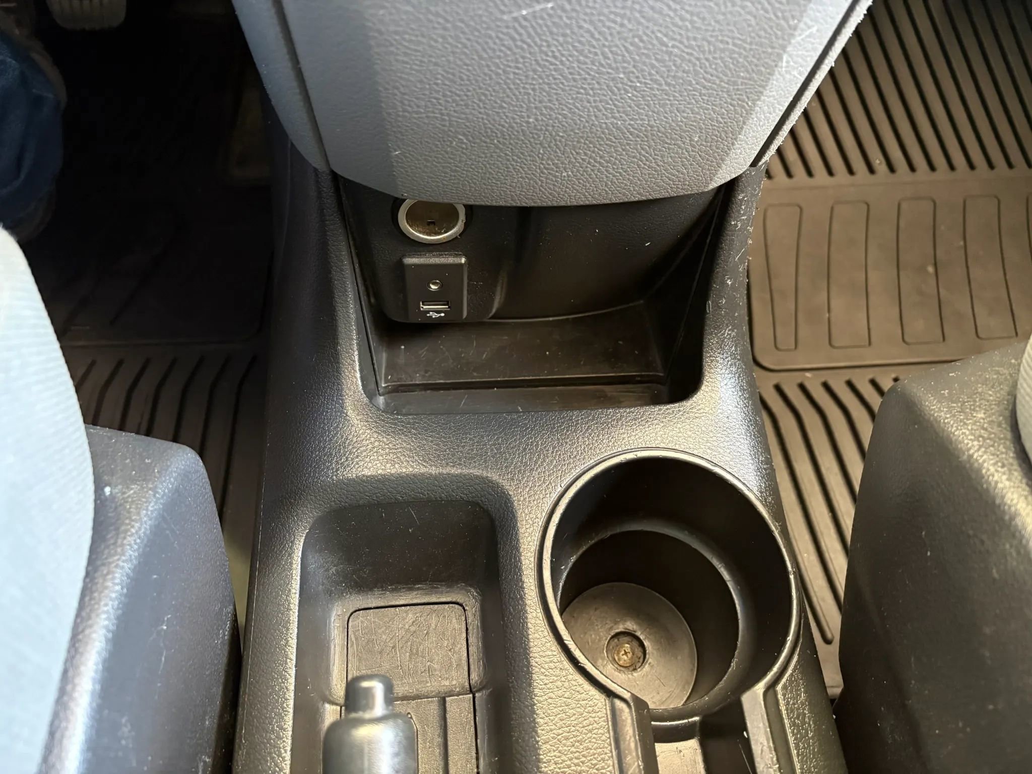 Used 2019 Nissan NV200 S w/ Back Door Glass Package image 15