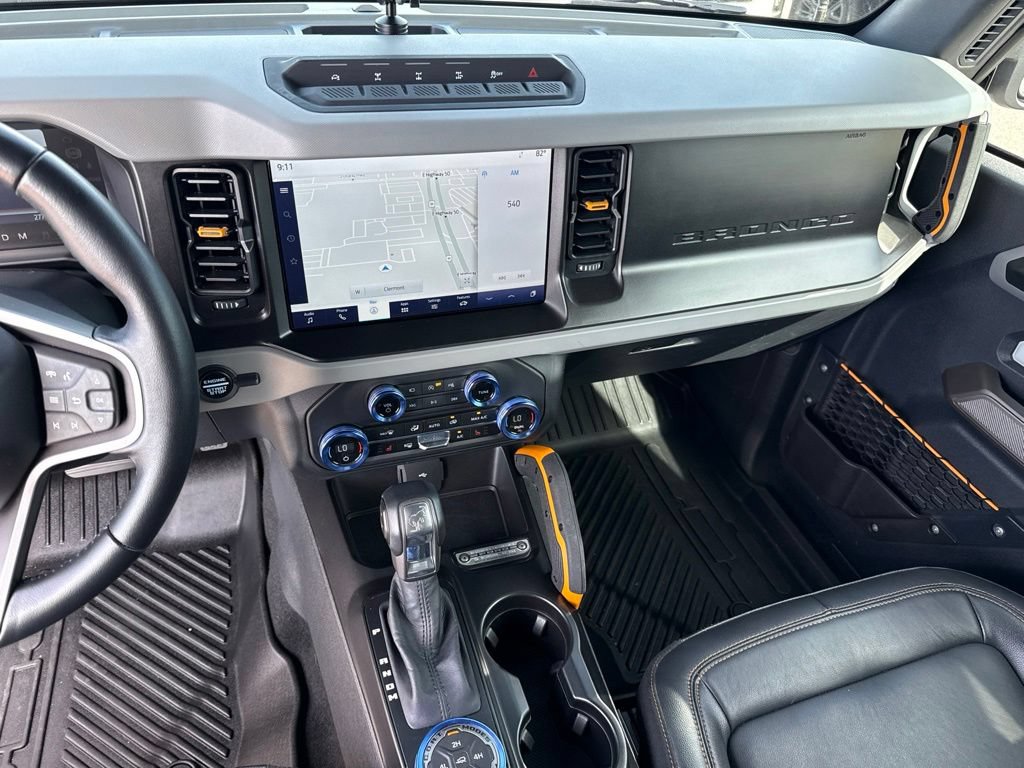 Used 2023 Ford Bronco Badlands w/ Sasquatch Package AWD/4WD image 8