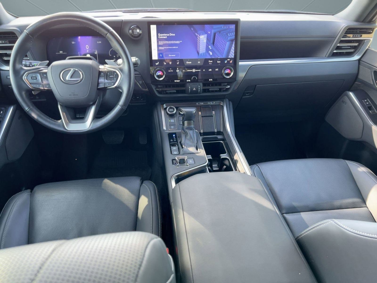 Used 2024 Lexus GX 550 w/ Cold Area Package image 17