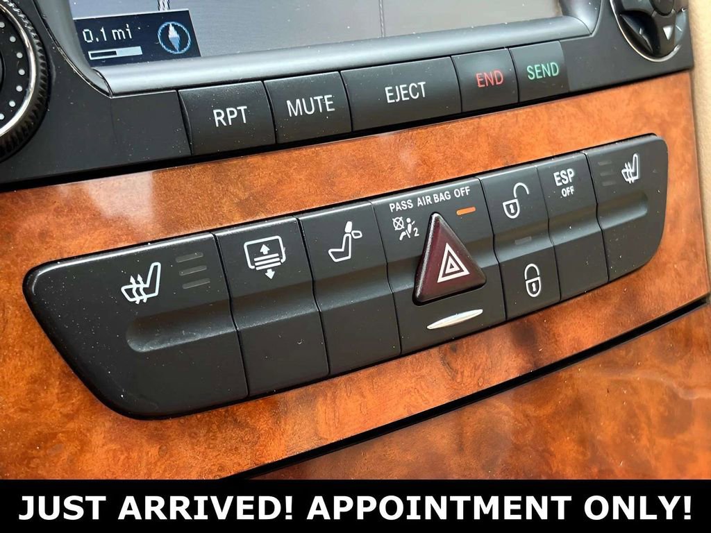 Used 2008 Mercedes-Benz E 350 4MATIC Sedan image 23