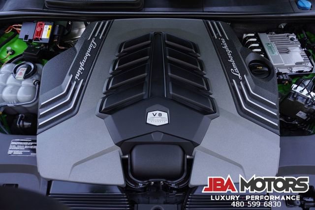 Used 2021 Lamborghini Urus AWD/4WD image 33