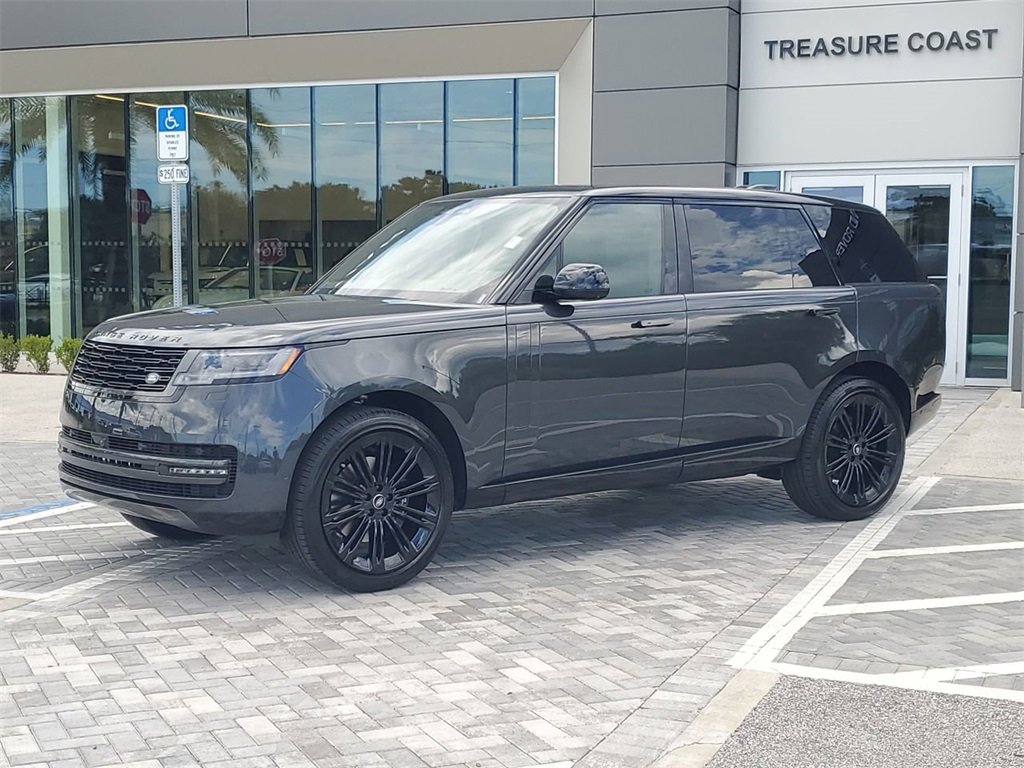New 2025 Land Rover Range Rover Long Wheelbase SE