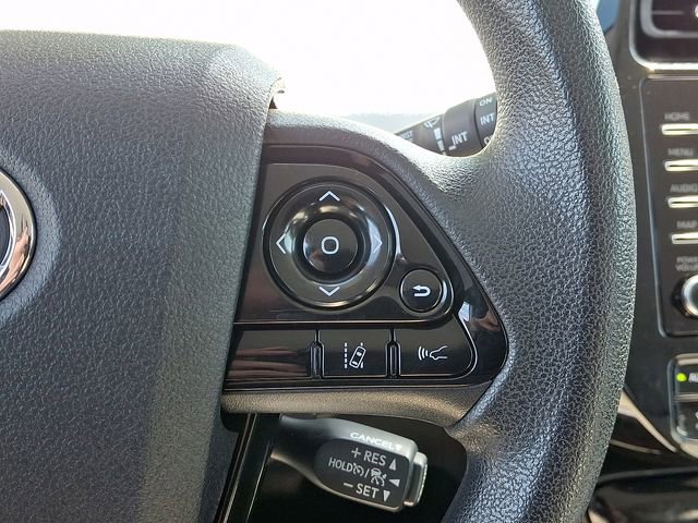 Used 2020 Toyota Prius LE AWD/4WD image 23
